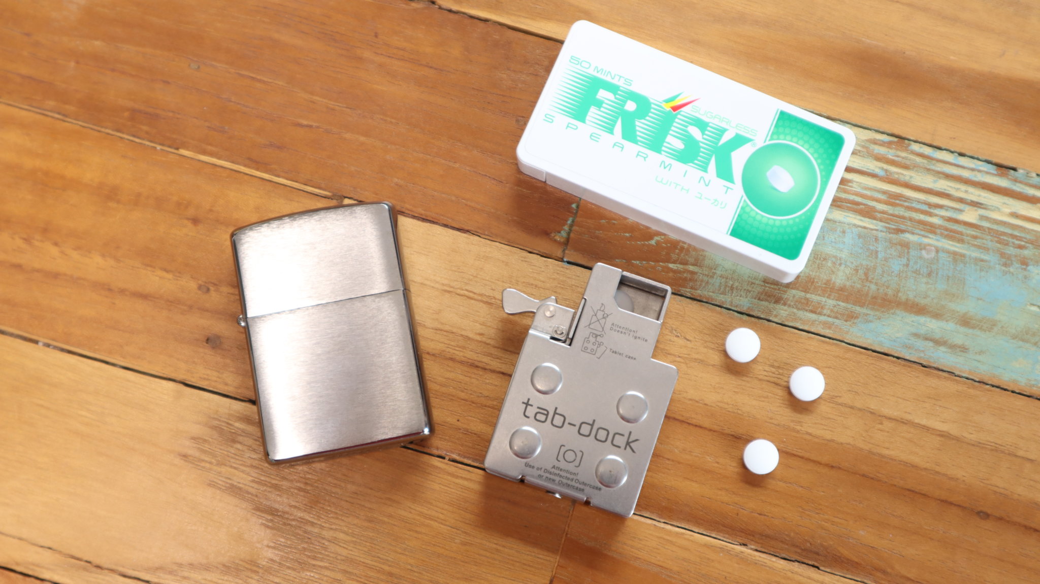 お気に入りのZippoがフリスクケースに。薬のタブレットケースにもなる『tabdock（タブドック）』｜モノログmono log